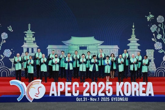 APEC thông qua Tuyên bố Gyeongju về phát triển bao trùm và bền vững
