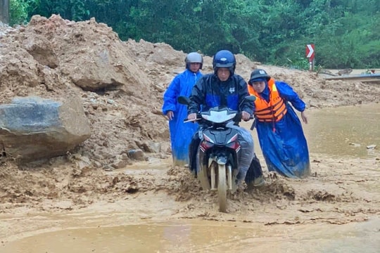 Xã Trà Tân nguy cơ tái sạt lở trên các tuyến giao thông