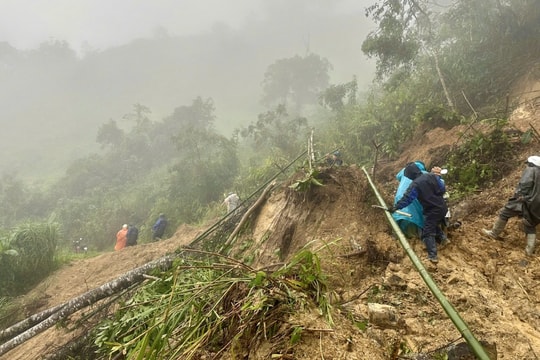 Xã miền núi Hùng Sơn ngổn ngang do sạt lở