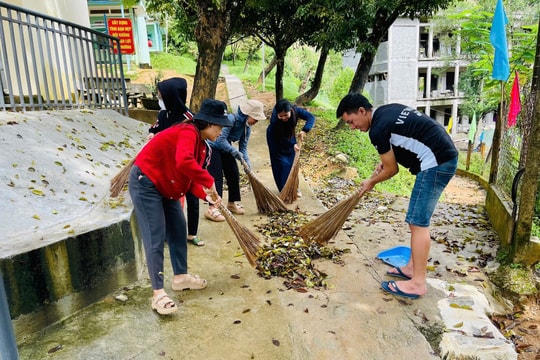 Bảo đảm an toàn dạy và học sau mưa lũ