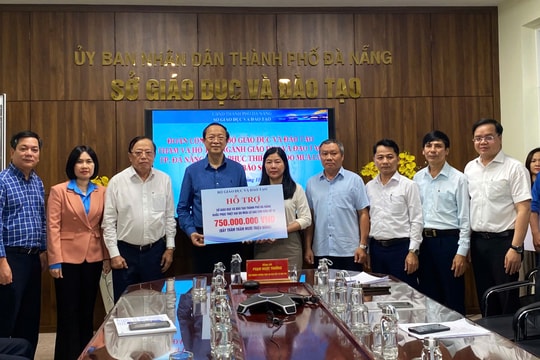 Bộ Giáo dục và Đào tạo hỗ trợ 750 triệu đồng cho ngành giáo dục Đà Nẵng