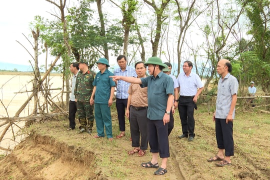 Lãnh đạo thành phố kiểm tra công tác phòng, chống bão số 13