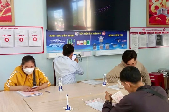 Tạo thuận lợi cho người dân, doanh nghiệp giải quyết thủ tục hành chính bằng những tiện ích