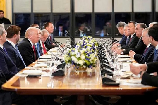 Mỹ tìm kiếm mỏ khoáng sản thiết yếu tại Trung Á