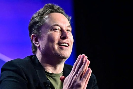 Tỷ phú Elon Musk nhận gói lương thưởng 1.000 tỷ USD từ Tesla
