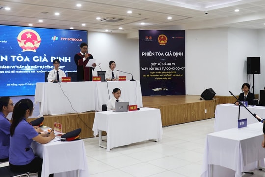 Phổ biến pháp luật cho học sinh FPT thông qua Phiên tòa giả định