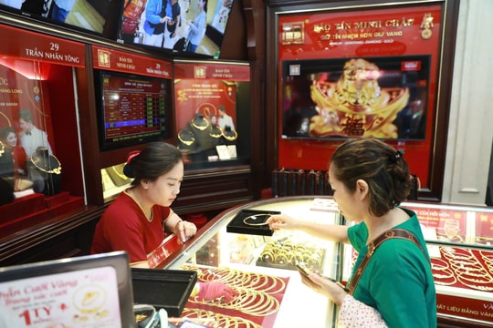 Giá vàng chiều nay 8/11: Giá vàng SJC, giá vàng 9999, giá vàng nhẫn, bảng giá vàng hôm nay chi tiết