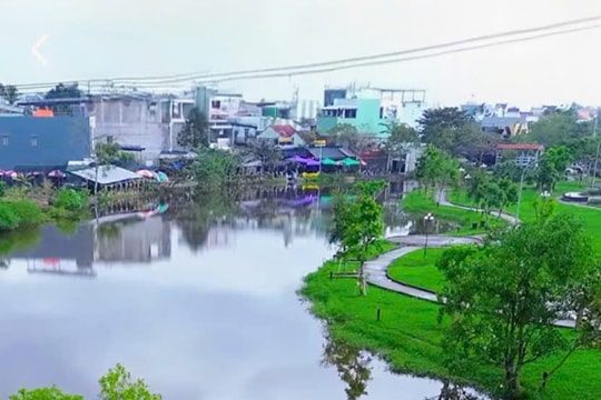 Hà Lam, nổi chìm danh phận…