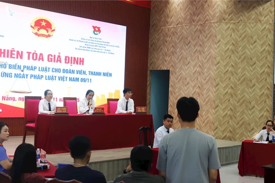 Tuyên truyền pháp luật cho hơn 300 thanh niên qua “phiên tòa giả định”