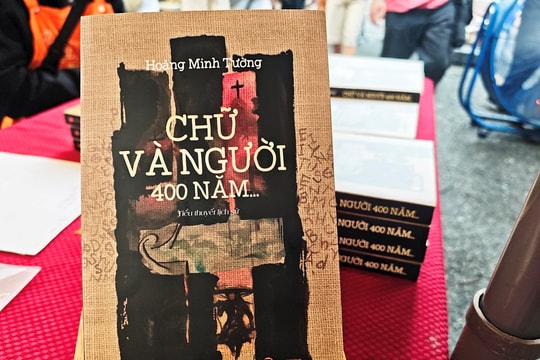 Lần đầu tiểu thuyết hóa việc khai sinh chữ quốc ngữ