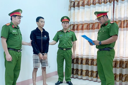 Công an phường Điện Bàn bắt tạm giam 2 đối tượng trộm cắp tài sản