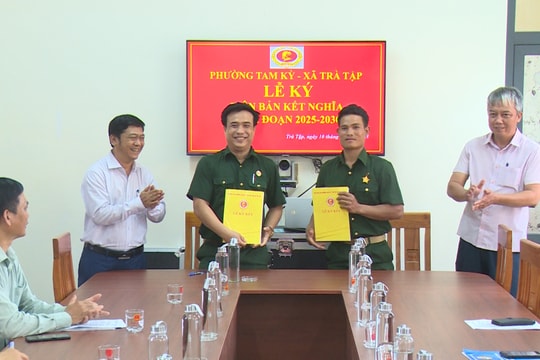 Các tổ chức chính trị - xã hội của phường Tam Kỳ và xã Trà Tập ký kết chương trình kết nghĩa