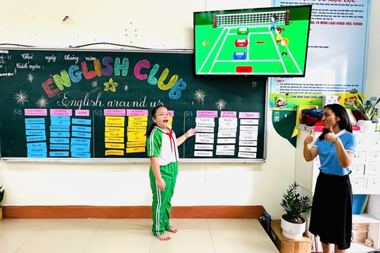 Vietnam takes steps to make English second language in schools