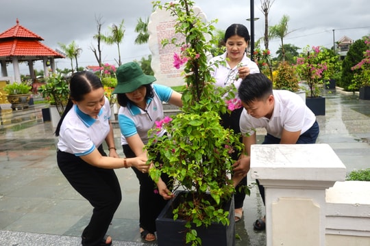 Chung sức xây dựng tuyến đường tự quản