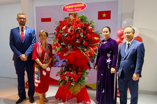 Khai trương Văn phòng Lãnh sự danh dự Ba Lan tại Đà Nẵng