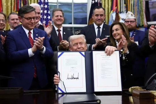 Chính phủ Mỹ mở cửa trở lại