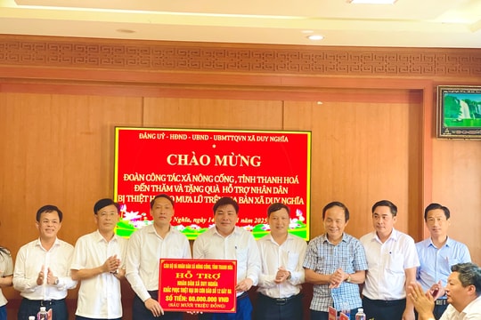 Xã Nông Cống (tỉnh Thanh Hóa) hỗ trợ nhân dân các xã Nam Phước, Duy Xuyên, Thu Bồn và Duy Nghĩa 380 triệu đồng