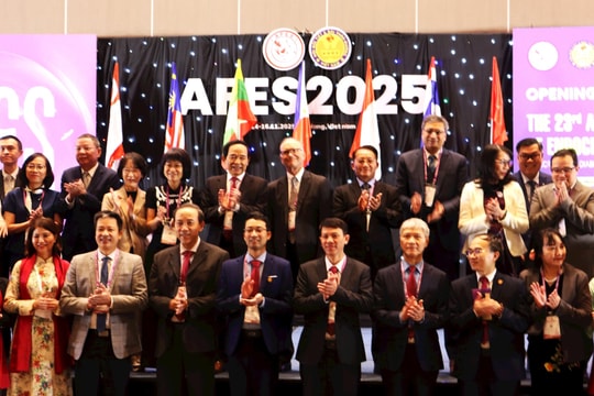 Southeast Asia’s leading endocrinologists gather in Da Nang for AFES 2025