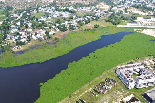 Sông một đời không chảy