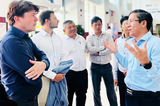 Dutch enterprises explore investment opportunities at Chu Lai Airport