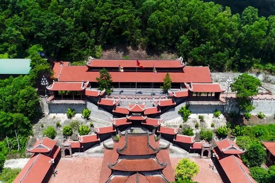 Đền Gióng Sóc Sơn: Khám phá di sản UNESCO và tượng đài Thánh Gióng