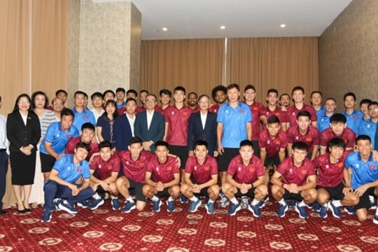 ĐT Việt Nam nhận động lực lớn trước trận quyết đấu với Lào