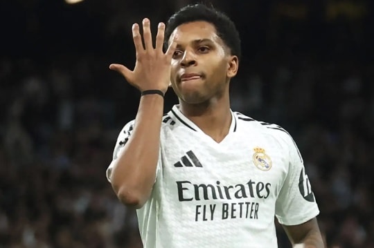 Arsenal gây sốc với Rodrygo, Man Utd nhắm hai ngôi sao lớn
