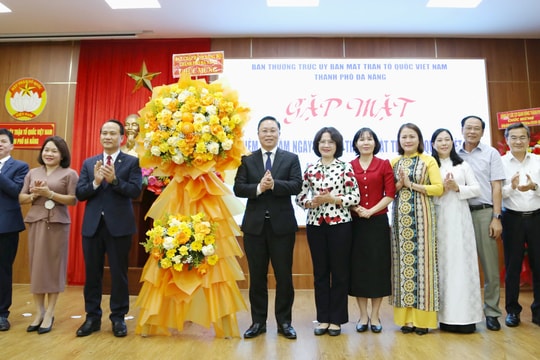 Gặp mặt kỷ niệm 95 năm ngày Truyền thống Mặt trận Tổ quốc Việt Nam