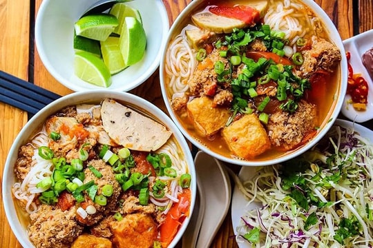 Ăn sáng Hà Nội: 22 hương vị đặc sắc để khởi đầu ngày mới