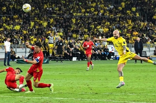 Bê bối nhập tịch Malaysia: FIFA mở cuộc điều tra hình sự
