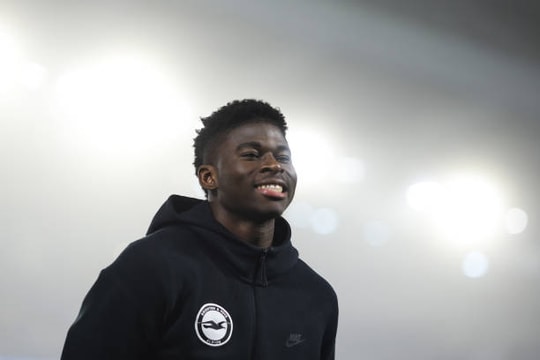 Thất bại của Cameroon mở ra cơ hội vàng cho Manchester United