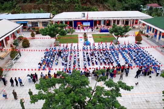 "Trường học hạnh phúc" ở vùng biên