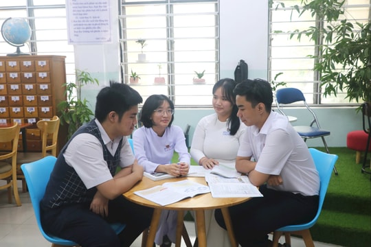 Học sinh Đà Nẵng ứng dụng AI tạo giải pháp y tế hữu ích