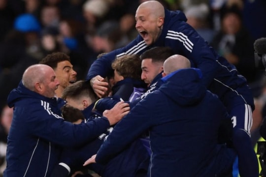 Scotland 4-2 Đan Mạch: Mưa bàn thắng phút cuối, giành vé World Cup