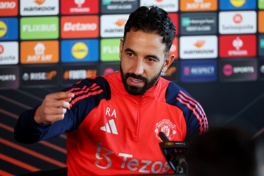 Man Utd đứng trước 10 trận 'vàng' để định đoạt mùa giải