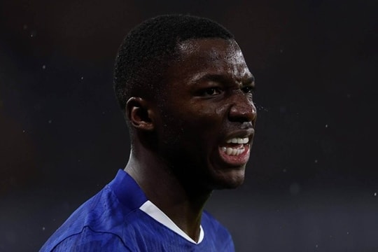 Chelsea đau đầu tìm người thay Caicedo: 3 lựa chọn cho Maresca