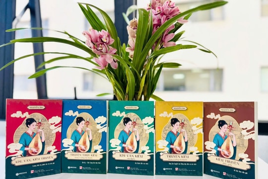 Bộ 5 ấn phẩm về Truyện Kiều