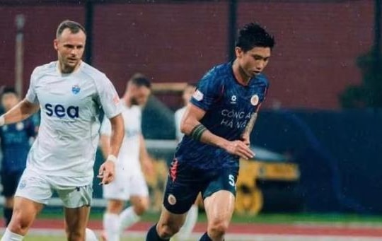 CLB CAHN xác nhận: Đoàn Văn Hậu sẵn sàng tái xuất V.League