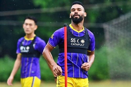 Hà Nội FC thanh lý hợp đồng với 'bom tấn' 900.000 euro