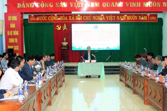 Lãnh đạo UBND thành phố Đà Nẵng làm việc với các xã biên giới về xây dựng trường học nội trú liên cấp