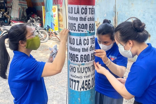 Quảng cáo, rao vặt trái phép tái diễn