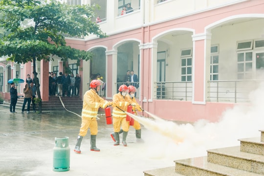 Nâng cao kiến thức phòng chống cháy nổ trong trường học