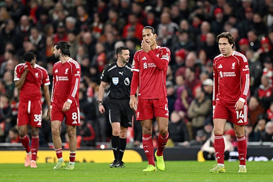 Khủng hoảng Liverpool: Vấn đề bắt nguồn từ 'bộ não' tuyến giữa