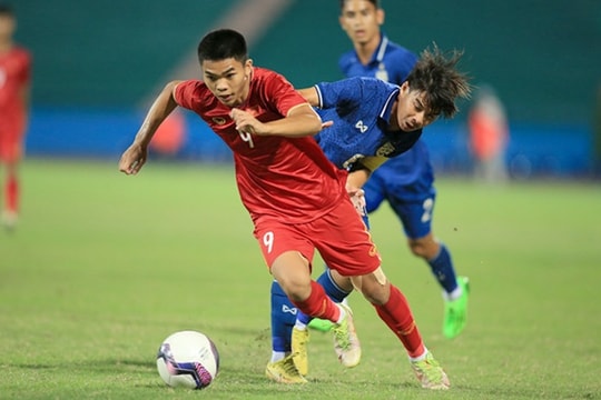 Nguyễn Lê Phát: Nhân tố bất ngờ 18 tuổi của U22 Việt Nam