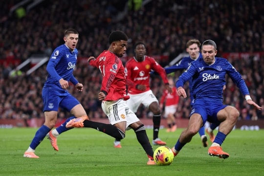 Cặp wing-back tối ưu của Man Utd: Amorim phải dừng thử nghiệm