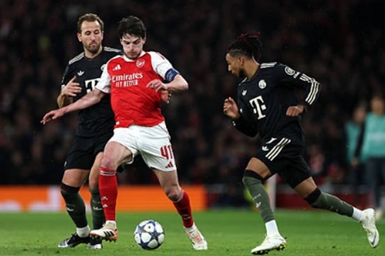 Arsenal 3-1 Bayern: Sức mạnh ghế dự bị định đoạt trận đấu