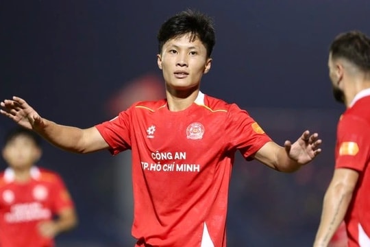HLV Kim Sang-sik chốt danh sách U23 Việt Nam dự SEA Games 33
