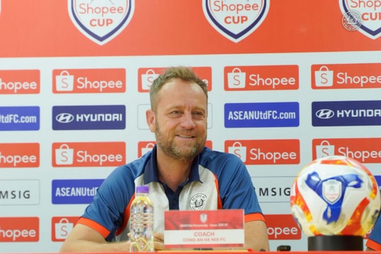 CAHN tái đấu Buriram: HLV Polking tuyên bố 'một mất một còn'