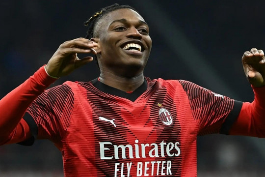 Liverpool sẵn sàng chi 120 triệu Euro cho 'bom tấn' Rafael Leão