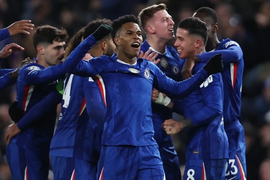 Chelsea đại chiến Arsenal: Thần đồng Estevao và sứ mệnh phá dớp 4 năm